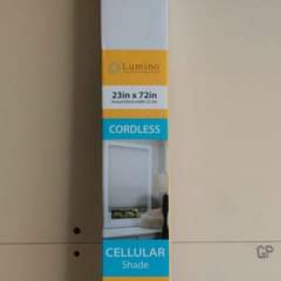 Lumino Gray‎ Cellular Blind 23”x72” - Picture 2 of 5